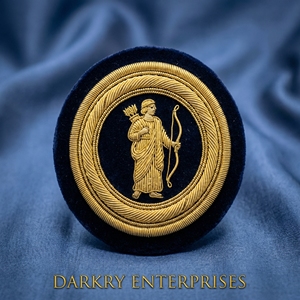 Écusson brodé à la main en fil d'or MWA (Maîtres et Gardiens) pour insignes maçonniques, blazer et cérémonies, avec fil d'argent - Product Image 6