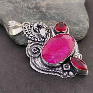 Colgante de rubí granate natural, plata de ley 925, joyería hecha a mano, regalo elegante para mujer, cumpleaños - Product Image 1