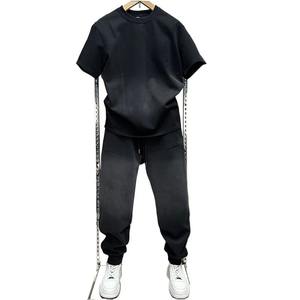 Ensemble décontracté homme de haute qualité effet délavé, ensemble complet tendance, haut et pantalon teints, confortable, 2 pièces (t-shirt et pantalon) - Product Image 1