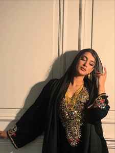 Women Black Velvet Abaya Long Sleeve Floor Length V Neck Beaded Embroidered Modest Wedding Dress Middle East Style - Product Image 2