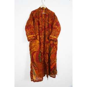 Sari de Seda Largo de Lujo Hecho a Mano en India, Kimono Vintage con Parches a Rayas, Túnica para Damas de Honor, Talla Única, Ropa de Dormir para Mujer - Product Image 3