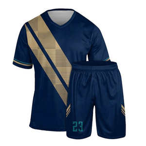 Tenues de football sublimées fabriquées en usine OEM, 100% polyester, séchage rapide, respirantes, ensemble maillot et short de football personnalisés - Product Image 1