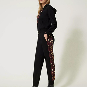 Ensemble de survêtement décontracté pour femmes, à capuche, style streetwear, 2 pièces, long, 100% coton, respirant, écologique, design personnalisé, dernière tendance, hiver - Product Image 3