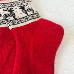 Men's Red Christmas Reindeer Pattern Ankle <b>Socks</b> Knitted Wool Fiber Breathable Winter Daily wear - Product Image 5