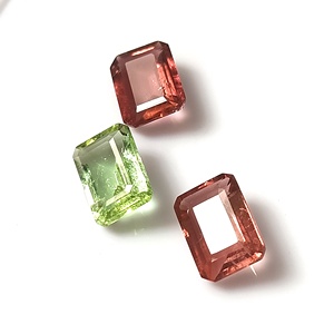 Turmalina Multicolor Pastel Natural de 7.90 Ct, Corte Esmeralda 7x10 mm, Par de Gemas Sueltas de 3 Piezas con Juego de Color Rosa y Verde Zambia - Product Image 3