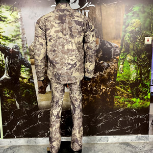 Unisex Outdoor Hunting Tactical <b>Soft</b> <b>Shell</b> <b>Hooded</b> <b>Jacket</b> Breathable Waterproof Windproof 10,000mm Print Pattern Gear Zipper - Product Image 4