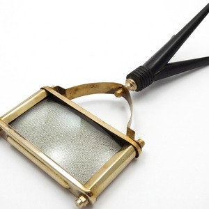 Título SEO — 150 Caracteres: Lupa de Aumento de Latón con Trípode de Alta Calidad para Leer Libros, Mapas, Inspección de Joyas, Estilo Vintage - Product Image 2