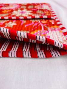 Funda Protectora Acolchada de Algodón con Estampado Vintage, Delgada, Moderna, Ligera, Ecológica, Antipolvo, Antigolpes, Multifuncional, con Cierre de Botones - Product Image 5