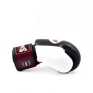 Gants de boxe professionnels Twins en cuir de vachette de qualité supérieure, fabriqués sur mesure, équipement de combat Muay Thai, gants de boxe MMA Twins - Product Image 6