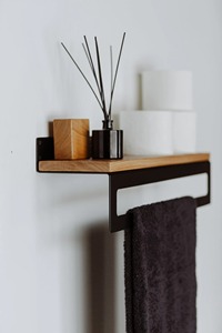 Porte-serviettes mural moderne pour salle de bain et zone de lavabo, accessoire de salle de bain élégant, gain de place et organisateur domestique - Product Image 2