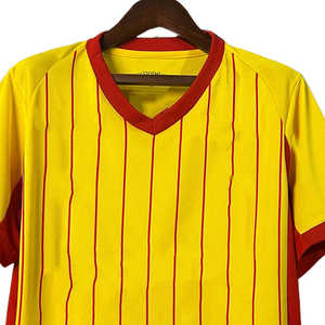 Uniforme de Fútbol Personalizado OEM, Conjunto de Uniforme de Fútbol con Nombre de Equipo, Camisetas de Manga Corta, Antibacterianas, de Secado Rápido - Product Image 3