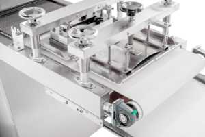 Façonneuse à Pâte à Pain Intelligente à Double Convoyeur, Conception Robuste en Acier Inoxydable pour Boulangeries Modernes - Product Image 3