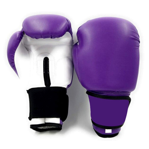 ถุงมือชกมวย PVC สีแดงขาว ระบายอากาศได้ดี รุ่นขายดีประจำปี 2026 พร้อมโลโก้สั่งทำพิเศษ อุปกรณ์สุดเท่สำหรับกีฬาต่อสู้ - Product Image 2