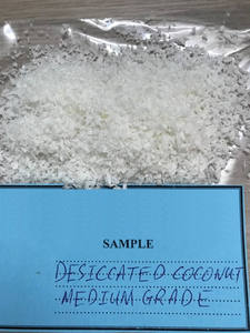 [KEITH VILACONIC] Noix de coco desséchée de qualité moyenne à haute teneur en matières grasses | Excellente qualité et prix d'exportation compétitifs - Product Image 2