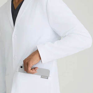 Batas de Laboratorio para Doctor, Hospital, con Logotipo Personalizado, al por Mayor, Duraderas, de Algodón y Poliéster - Product Image 5