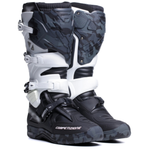 High Quality PVC Chelsea Boots Ankle Motorbike Shoes New Design Outdoor Use - Product Image 2