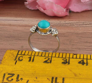 Bague solitaire classique bohème délicate en argent sterling 925 sertie de turquoise taille brillant, faite à la main, certifiée pour mariage et fête - Product Image 6