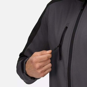 2026 New Arrival Softshell <b>Jacket</b> For Men Custom Made <b>Long</b> Sleeve <b>Waterproof</b> Lightweight Winter Wear Contrast Color Zipper - Product Image 3