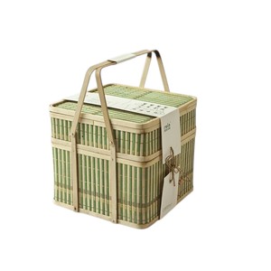 Square Bamboo <b>Gift</b> Box Handwoven Green Bamboo <b>Hamper</b> Natural Straw <b>Basket</b> Luxury Presentation Case - Product Image 2