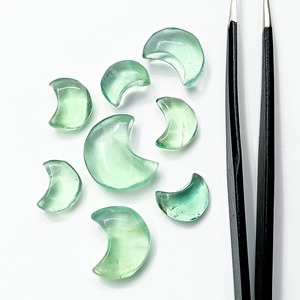 Fluorita Verde Natural en Forma de Luna Creciente, Tallada a Mano, 11mm 19mm, Piedra Preciosa Lisa, Precio al por Mayor para Fabricación de Joyería - Product Image 2