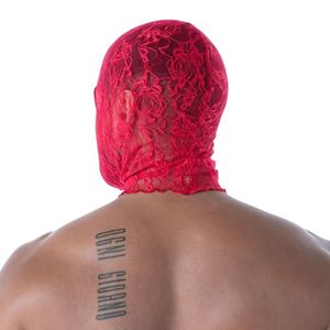 Masque intégral en cuir éco-responsable rouge pour homme, style anime, avec dentelle fluide et ouverture pour la bouche, idéal pour clubbing sexy - Product Image 3