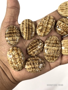 Orgonite Jaune Naturelle Cabochon Pierre Précieuse en Vrac Formes Mixtes 20-30mm Prêt à Expédier Commandes Personnalisées Livraison Rapide - Product Image 4