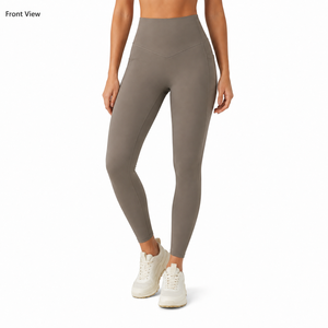 Leggings Deportivos de Cintura Alta Personalizados para Mujer con Bolsillos Laterales, Pantalones de Yoga y Gimnasio de Nailon y Spandex de Secado Rápido - Product Image 3