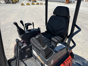 Mini-excavatrice hydraulique compacte MAVERICK ES18ZT 2023 de 1000 tonnes pour les travaux de construction, d'aménagement paysager et d'infrastructure - Product Image 6