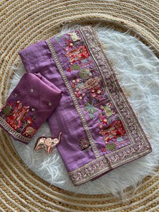 Colección Premium de Saris de Diseño Reglance, Sari de Seda con Detalles de Moti Hechos a Mano, Pallu en Caja, Aspecto Lujoso, Tradicional Gujarati - Product Image 1