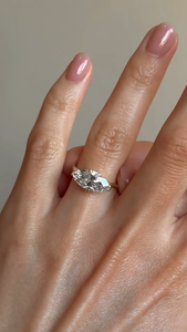 Bague de fiançailles de luxe pour femme en or rose, sertie d'un diamant de laboratoire taille marquise certifié IGI, style minimaliste solitaire, bijou de mariage, cadeau - Product Image 4
