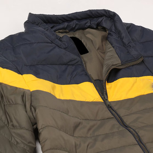 Blouson matelassé color block pour homme, col montant, fermeture éclair, coupe-vent, décontracté, en polyester, pour l'automne - Product Image 3