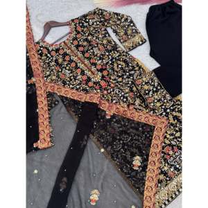 Conjunto de ropa de fiesta de diseñador para mujer con parte superior y Dupatta elegante y con estilo - Product Image 2