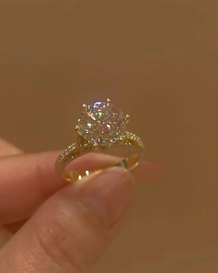 แหวนหมั้นเพชรทรงกลมทองคำ 14K สไตล์คลาสสิก วงแหวนชุบทองคำ 14K - Product Image 1
