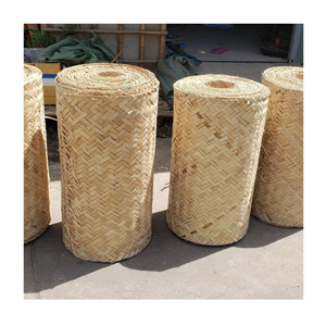 Tapis en bambou fait main vietnamien, feuille de bambou naturelle tissée pour la décoration murale, revêtement de plafond, design intérieur écologique - Product Image 3