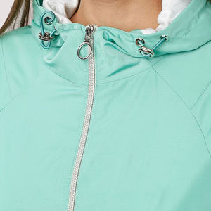 Veste coupe-vent en nylon imprimé tricoté pour femme, collection 2026, coupe boxy, à capuche zippée, idéale pour l'entraînement et résistante au vent - Product Image 5