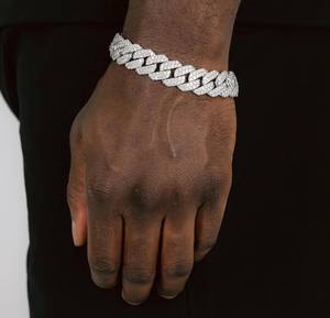 Bracelet pour homme en moissanite 18 mm, en argent sterling 925, style cubain, bijou de poignet étincelant, accessoire tendance pour la mode moderne - Product Image 1
