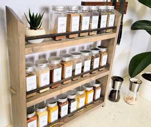 Estante para especias de madera maciza hecho a mano de 18 pulgadas de ancho, organizador de almacenamiento de cocina de tres niveles para encimera de despensa y exhibición en pared. - Product Image 3