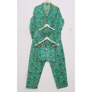 ชุดนอนผ้าฝ้ายแท้ 100% ลายพิมพ์ดอกไม้แบบบล็อกทำมือสไตล์อินเดีย สำหรับผู้หญิง ใส่สบาย ระบายอากาศได้ดี แห้งเร็ว เหมาะสำหรับใส่พักผ่อนในช่วงฤดูร้อน - Product Image 6