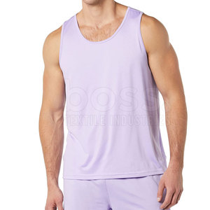 Débardeur de performance pour homme avec matière à séchage rapide et coupe flexible pour la course, l'entraînement physique et les exercices en plein air - Product Image 2