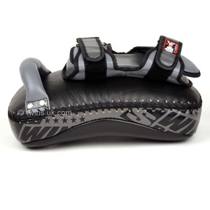 Professional Training Kick Pads for Martial Arts Striking Practice Durable Lightweight <b>Protective</b> Gear for Coaches and Athletes - Product Image 5