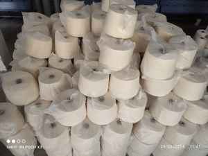 NE 8s/1 100% fil à tricoter à extrémités ouvertes peigné, antibactérien, super doux, offrant une excellente résistance et une performance constante - Product Image 2