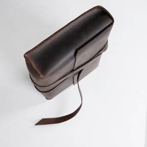 Funda de Cuero Genuino Hecha a Mano de Lujo con Logotipo Personalizado, Fabricante de Fundas para Libros, Funda para Diario Recargable, LBC-0016 - Product Image 3