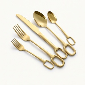 Ensemble de couverts vintage en or, manche martelé, acier inoxydable, finition miroir, plaqué or, pour hôtel et restaurant - Product Image 5