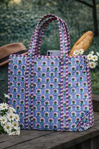 Sac de plage écologique en coton fleuri léger, sac fourre-tout matelassé fait main avec impression au bloc et poche intérieure pratique - Product Image 2