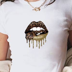 เสื้อยืดผู้หญิงสั้นพิมพ์ลายปากเสือดาวสไตล์ Y2K - Product Image 2