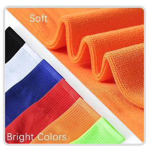 Chaussettes de sport antidérapantes en nylon sur mesure avec support en laine mérinos, chaussettes de football/soccer personnalisées - Product Image 3