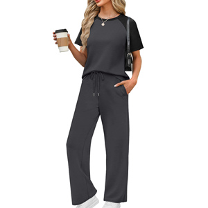 Nouveaux ensembles de vêtements de détente élégants pour femmes, parfaits pour une tenue décontractée et confortable, tissu de haute qualité et respirant. - Product Image 5
