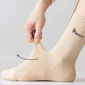 Calcetines casuales de media pantorrilla para hombre, otoño-invierno, absorbentes del sudor, transpirables, hechos a mano, sin costuras, tejidos con una sola aguja - Product Image 4