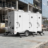 Remorque de toilettes mobiles à 4 portes, directement de l'usine, pour événements, campings et fermes