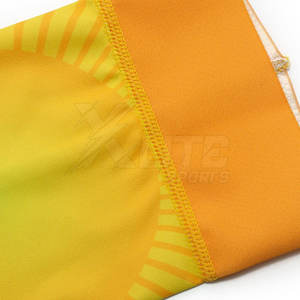 Calentador de brazos de compresión transpirable para hombres y mujeres, cubre brazos deportivos flexibles para entrenamiento, gimnasio y actividades físicas al aire libre - Product Image 6